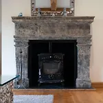 Country Retreat, Long Term Hot Tub 度假居 *