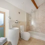 Country Retreat, Long Term Hot Tub هاروغايت