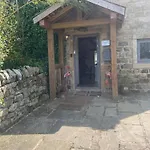 Country Retreat, Long Term Hot Tub 度假居
