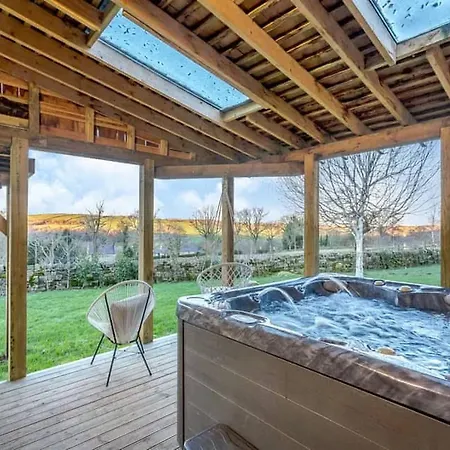 別荘 Country Retreat, Long Term Hot Tub *