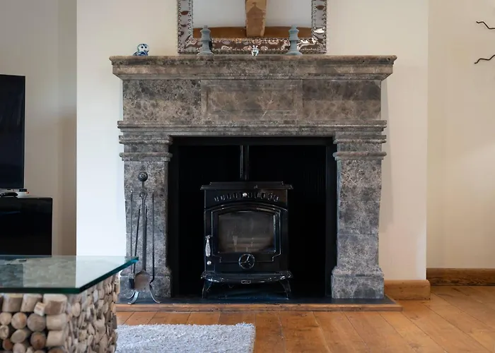 Country Retreat, Long Term Hot Tub 別荘 *