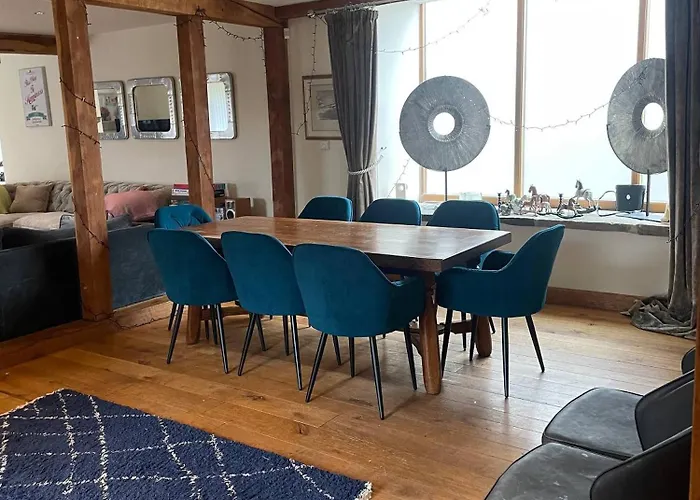 Country Retreat, Long Term Hot Tub * ハロゲート