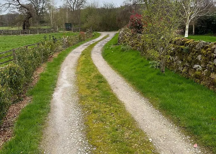 Country Retreat, Long Term Hot Tub 別荘 *