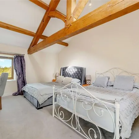 Country Retreat, Long Term Hot Tub Harrogate